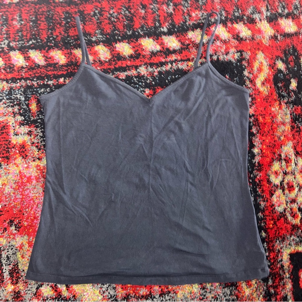 DONATING MAKE OFFERS Gray Tank Top